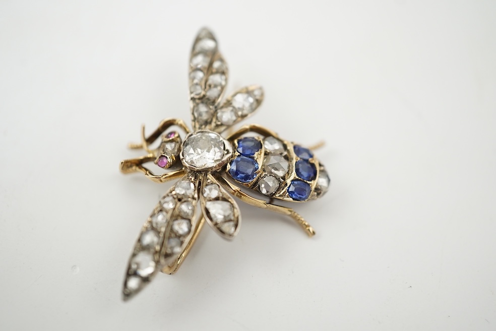 A Victorian sapphire and diamond brooch, late 19th century